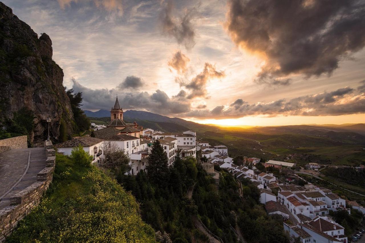 Plaza Principal Zahara - Magnifica Ubicacion Y Vistas Villa ซาอารา เด ลาเซียร์รา ภายนอก รูปภาพ